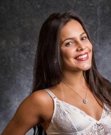 Quem quer <a href="/emillyaraujoof/">Emilly Araújo</a> Campeã do #BBB17 
Dê um RT aqui.

#TimeEmilly
