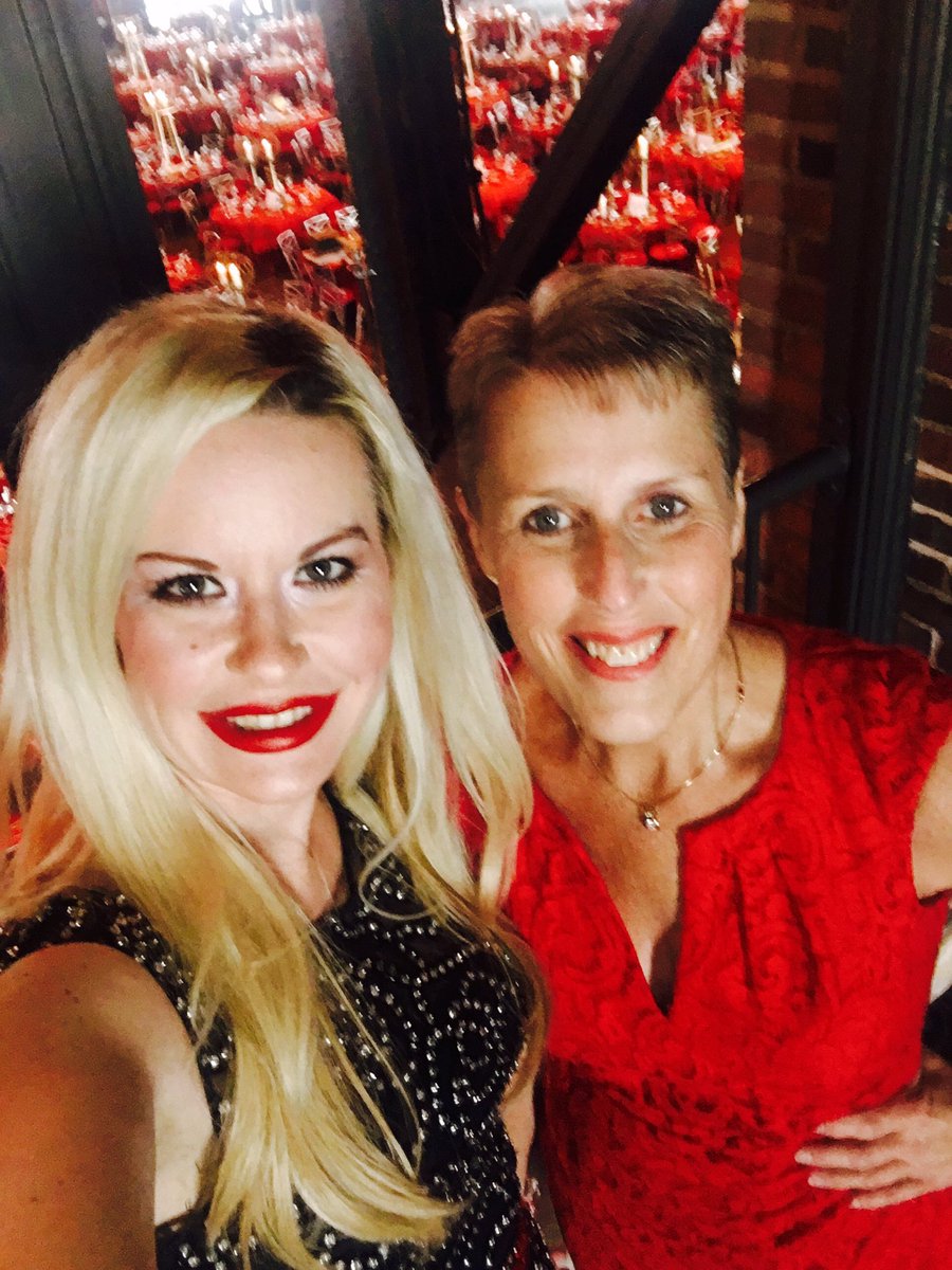 noelleGoRed's tweet photo. @HeartChicago honored #survivors #volunteers #chicagoheartball2017 #ppcm #maternalmortality #MotherhoodIsWhy #ResearchIsWhy #GiannaIsWhy https://t.co/2AbJFnjmDM