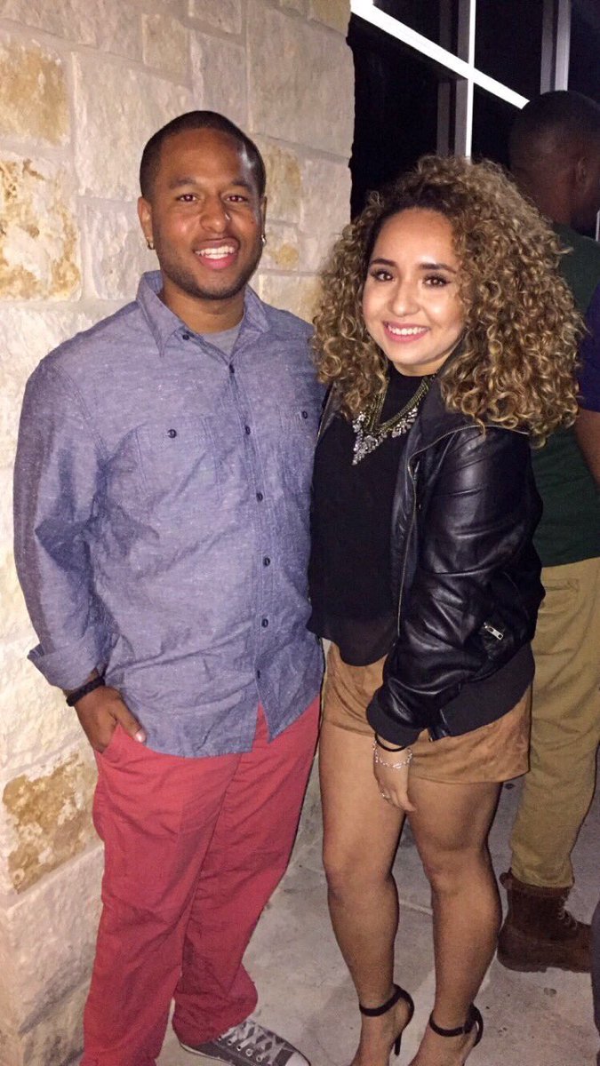 J_rome_12's tweet photo. Just some bomb pictures of me and my Gamma Daughter.
Happy Founders Day!
Continue to leave your legacy and impact the lives of many. #SLG27 https://t.co/aDlB7P84Zk