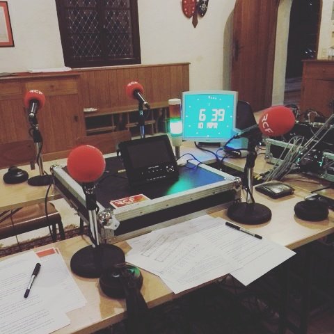 RCFVendee's tweet photo. @RCFVendee @RCFANJOU et @fidelitemayenne en direct dans 10min de la #Cotellerie en #Mayenne #SemaineSainte https://t.co/ZkOoXcK3b6