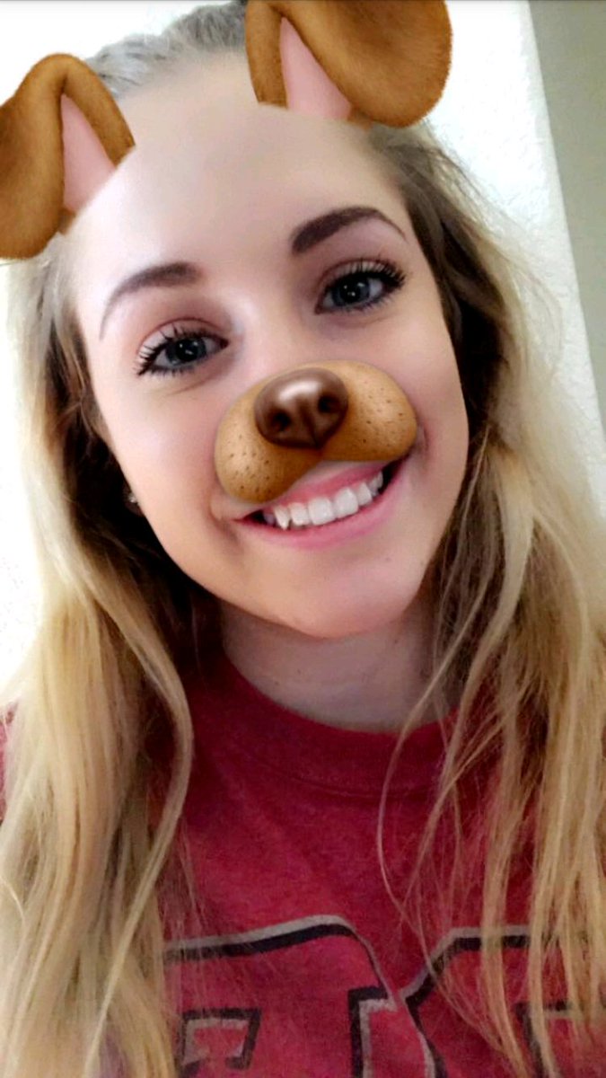 MoniqueVleet's tweet image. This is old...and basic🍓