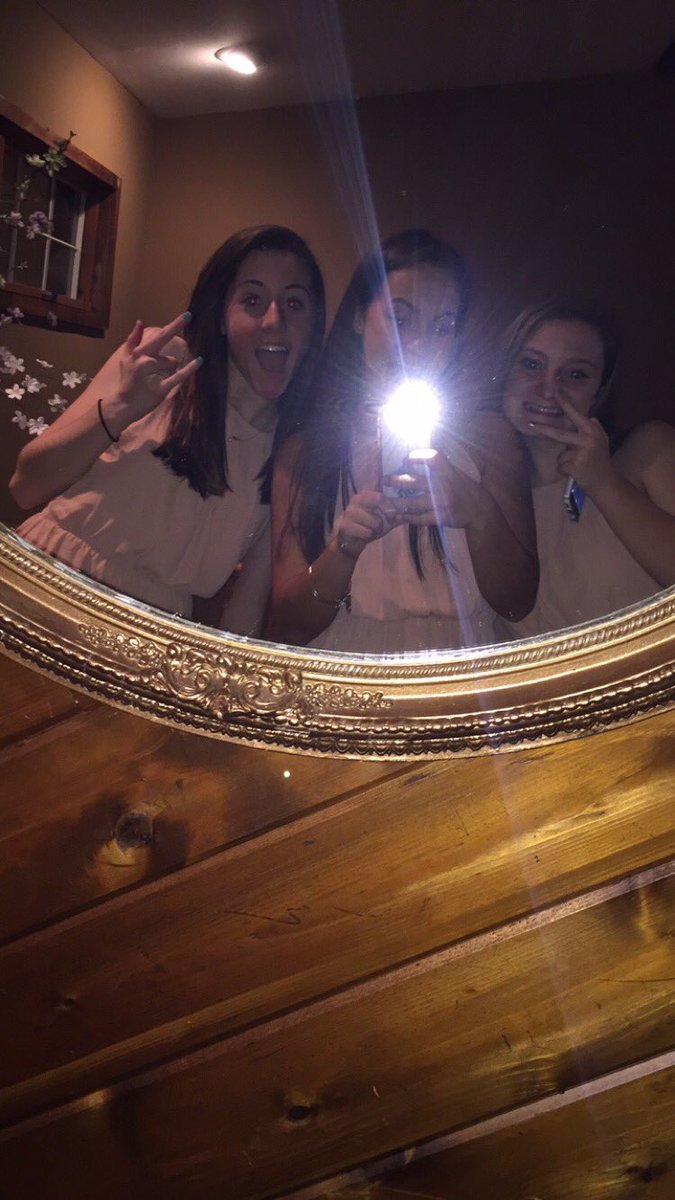 MackenzieMul's tweet photo. Happy Birthday Lanus💖can't wait to spend your day with you being #reckless🤠💖 ily💖 #brainus @EmilyyyyAllison https://t.co/ZxrymgTZjo