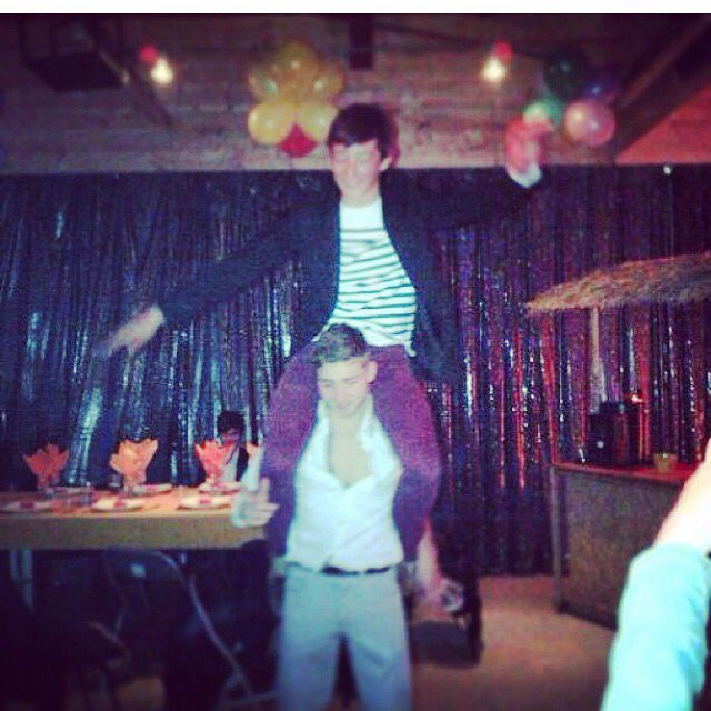 ThomasFillatre's tweet photo. Joyeux anniversaire mon frère, on ne t'oublie pas❤ https://t.co/7uVgSeogoX