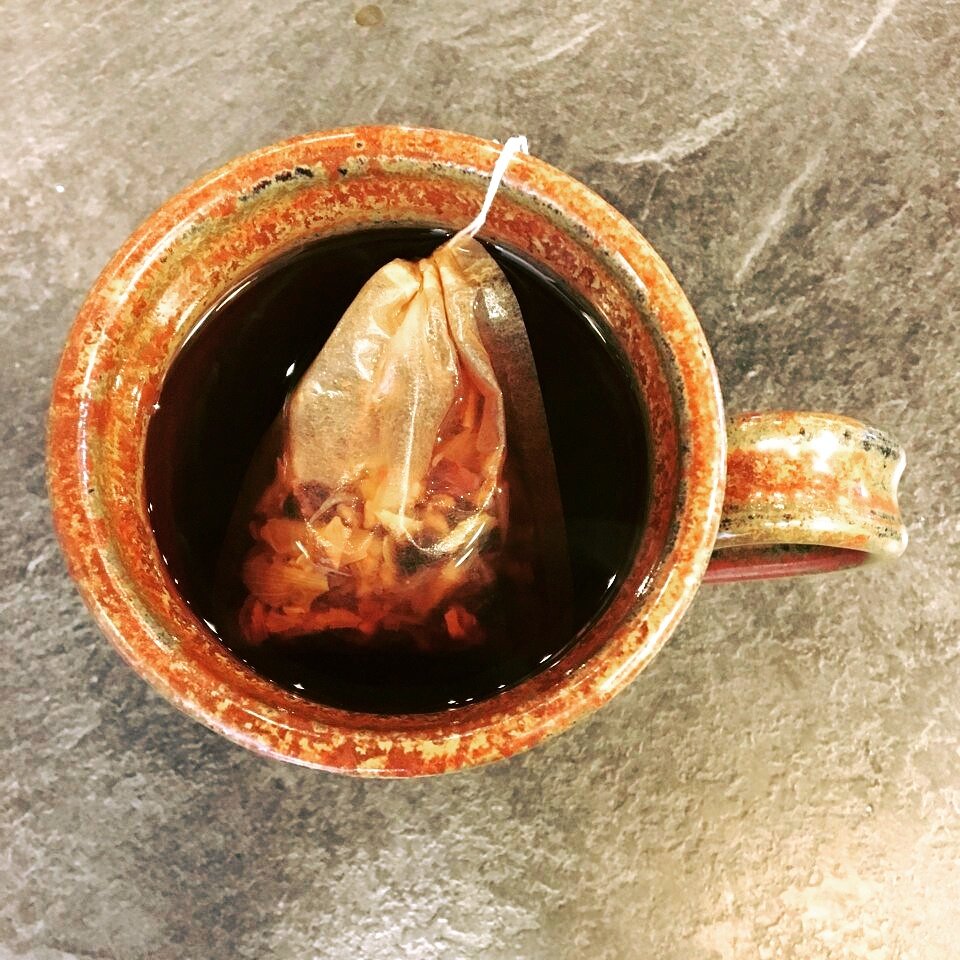 Mocha_Monkey's tweet photo. Ask to see our extensive tea list today! 🐒🍵
#themochamonkey 
#mochamonkeybanklocation 
#mochamonkeywaconia 
#mochamonkeystboni 
#teatime https://t.co/HOmUjgYF4e