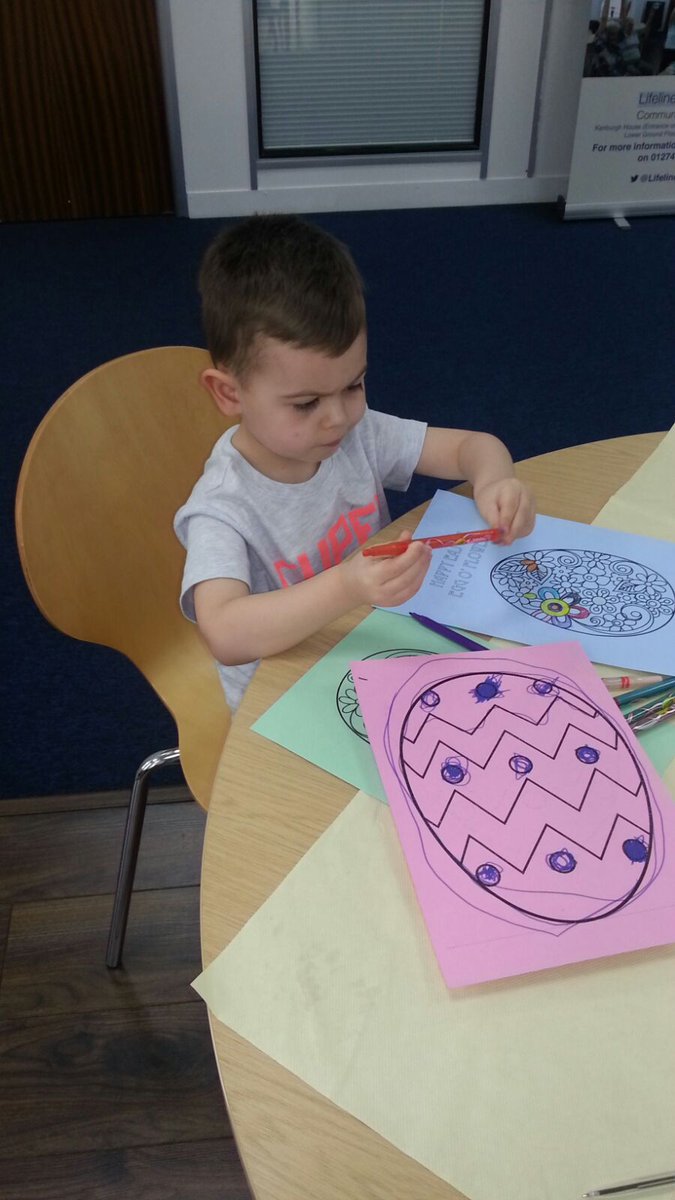 #Children are getting creative whilst #Parents are learning #English! #Polish Club runs every mon 10am-12.30pm