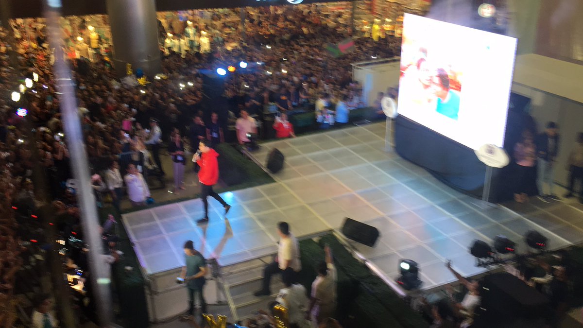 GGenevieve19's tweet photo. Kathniel ❤️😍😘 https://t.co/bAeEemk9Zw