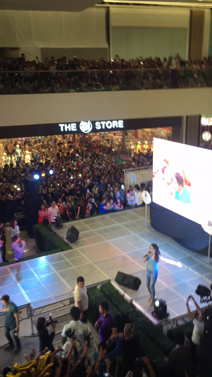 GGenevieve19's tweet photo. Kathniel ❤️😍😘 https://t.co/bAeEemk9Zw