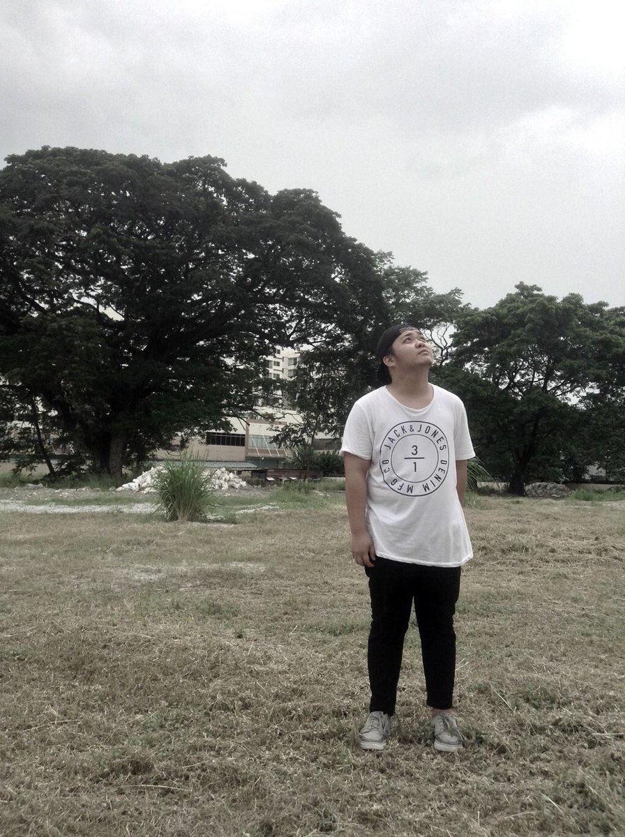 SinglesOfUPDEPP's tweet photo. Brey Alfonso
(3rd - BA Applied Psych)

- Single????
- walang leeg
- pero pwede na

@obrialponso https://t.co/aN9KJ2nFQQ