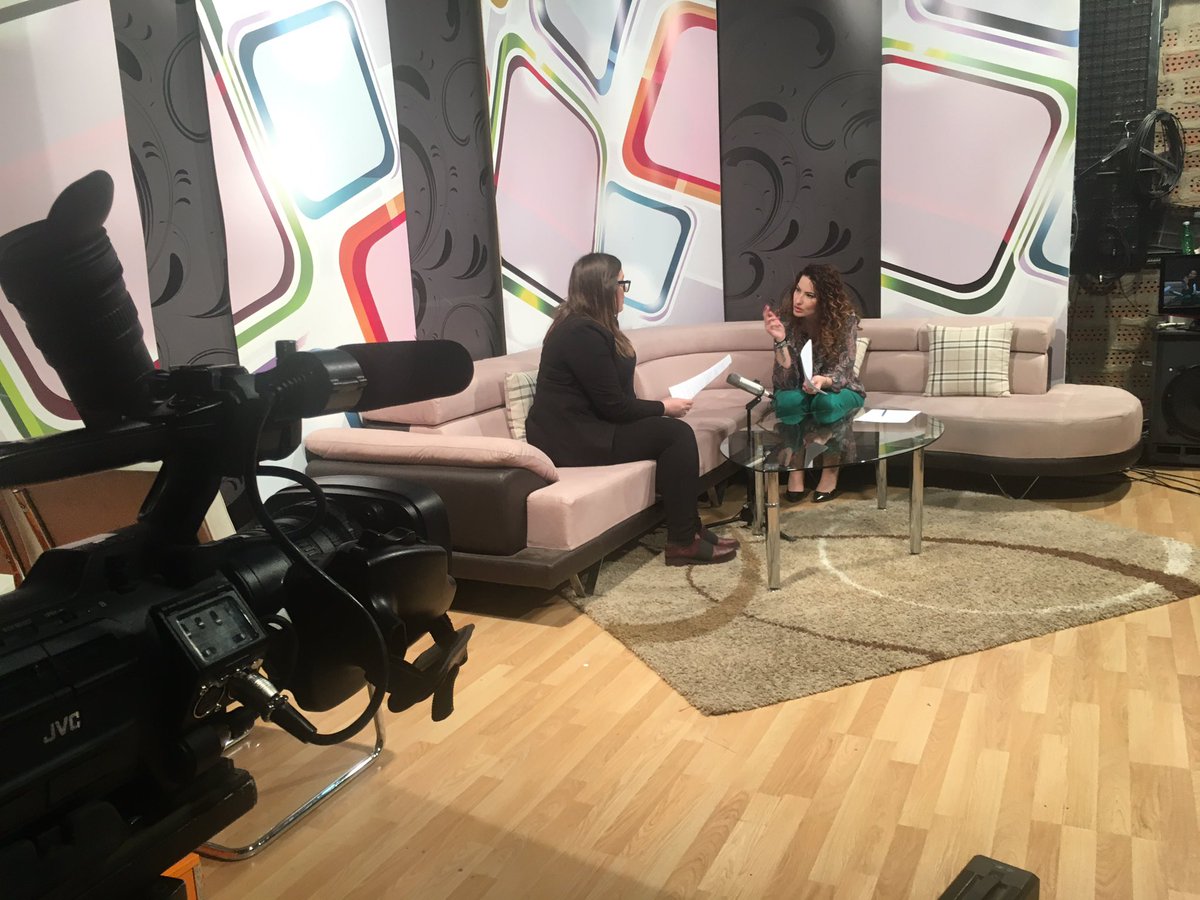 nvocazas's tweet photo. Koordinatorka @SanjaCZS na TV Nikšić govori o ostvarenim ciljevima u toku #nedeljazdravlja. #behindthescenes #healthup #onact https://t.co/jsFbweAdpI