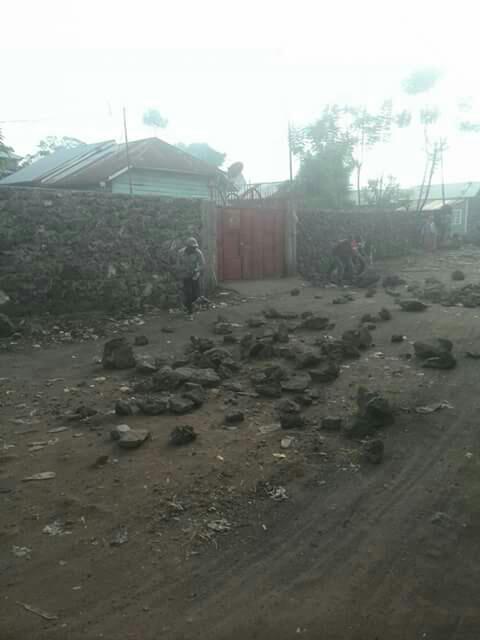 FrancisTshipeng's tweet photo. En voulant saboter l'accord du 31 déc, #kabila scie l'arbre sur lequel il est assi,#Goma en ébullition ce matin. https://t.co/mz8tsEMtaQ