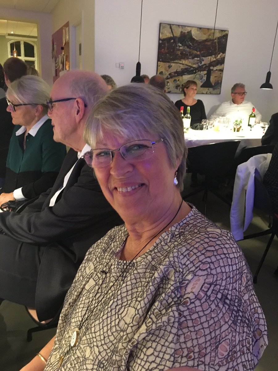 KVINFO's tweet photo. Kvinfos mentorer er overalt. Gerda fra Lejre mødte vi til en fødselsdagsfest på Vesterbro. #Pift https://t.co/c0gM5w4KUV