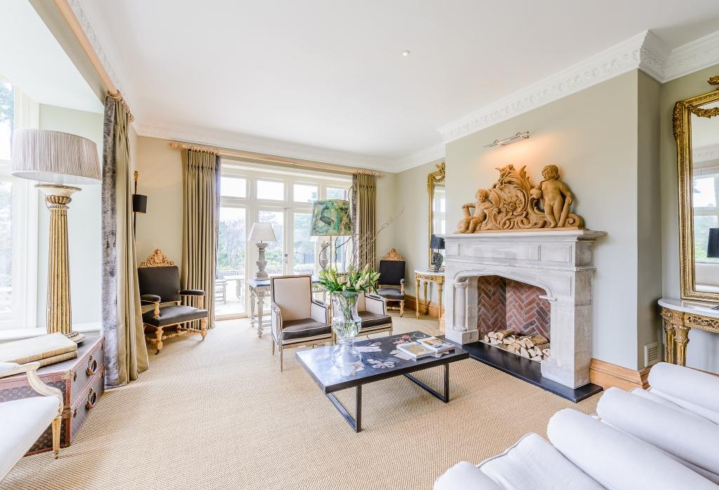 Zoopla's tweet photo. 5 ways the new tax year affects property https://t.co/Zjk6XHsKEf   #tax #property https://t.co/72F7XK5Zbs