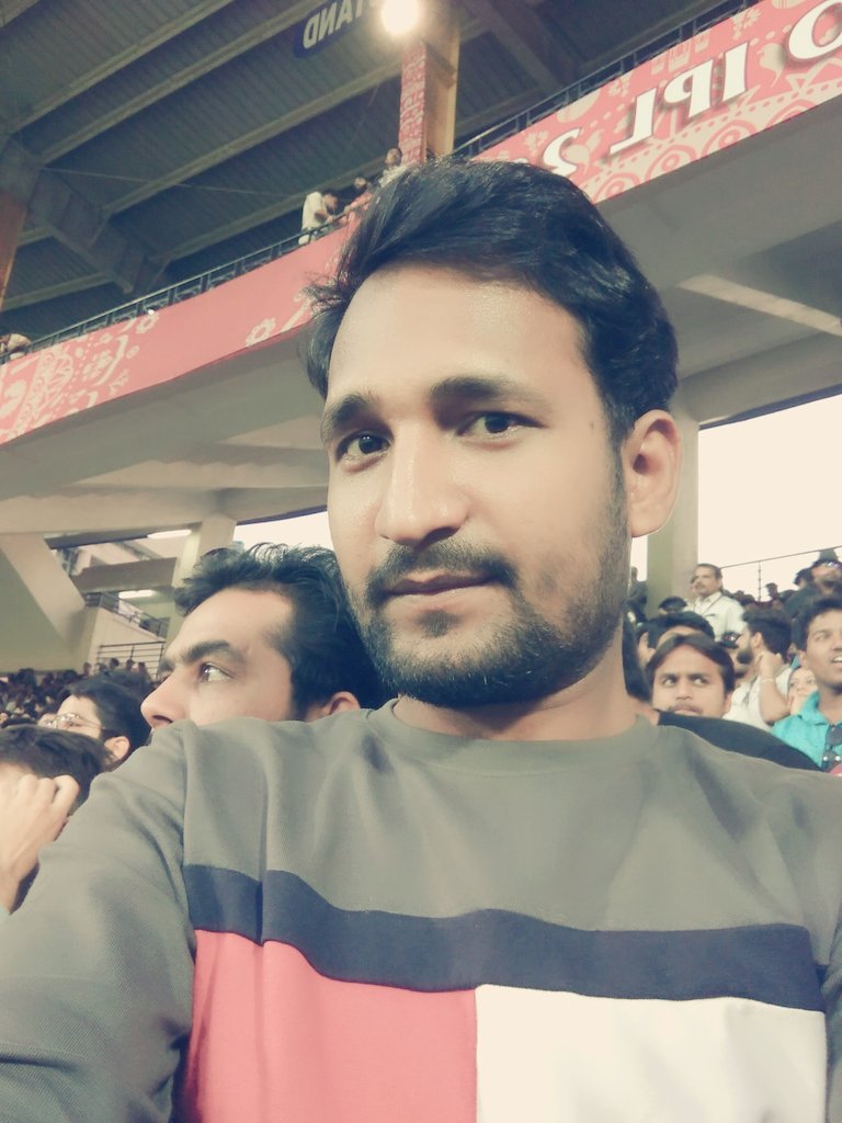 sir_vstiwari's tweet photo. Today I will definitely miss the environment of #HolkarStadium #Indore. I really enjoyed the game against #KXIPvsRPS #LivePunjabiPlayPunjabi https://t.co/Fu0ZJYMqQE