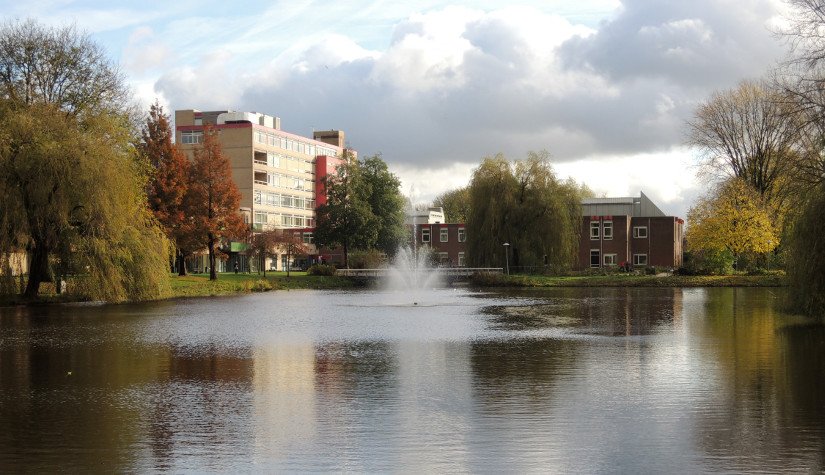 Fotowedstrijd over onze wijk: Waar in #Overvecht voel jij je thuis? Foto's insturen kan tot 30 april. facebook.com/EchtOvervecht/…