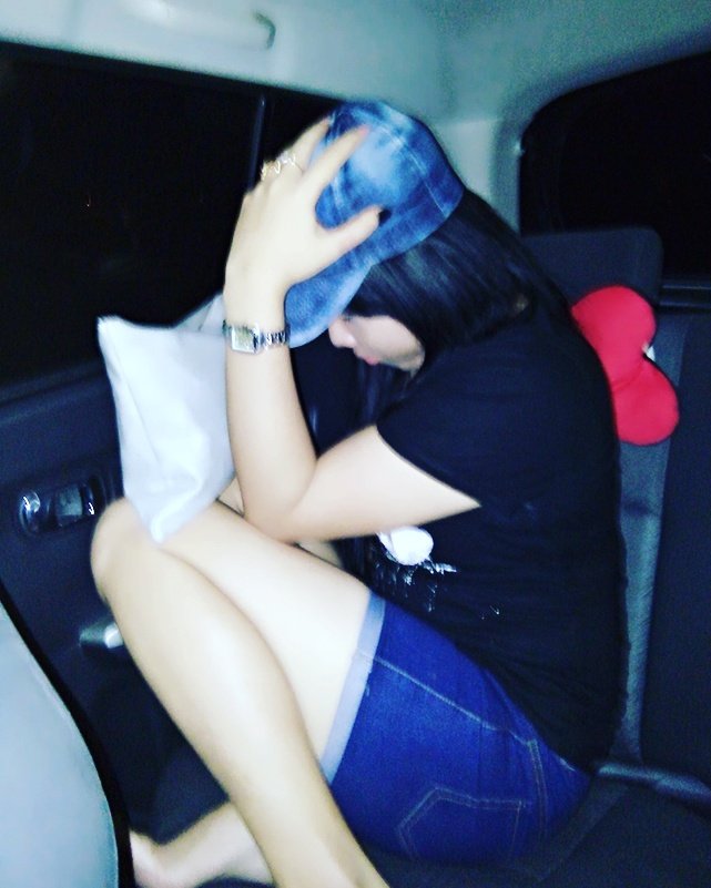 Lagi menunggu jodoh yang tak kunjung datang...😀😀😀😀
#shemale
#waria
#carijodoh