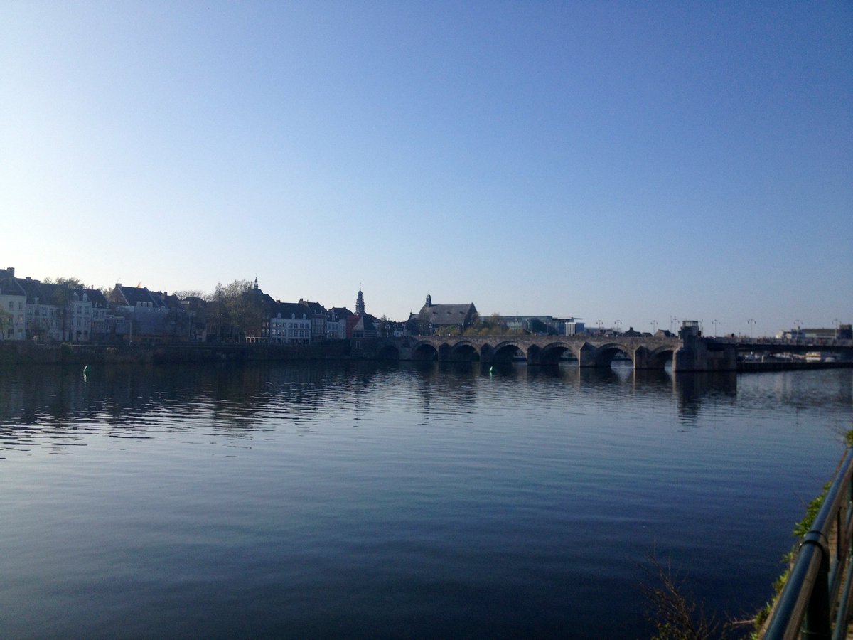 Elena_Prodi's tweet photo. Happens today in #Maastricht, 3rd @SuperProfDoc meeting at the @ExperienceMSM • Developing a framework for supervision of modern doctorates https://t.co/kkwRMU5bOB