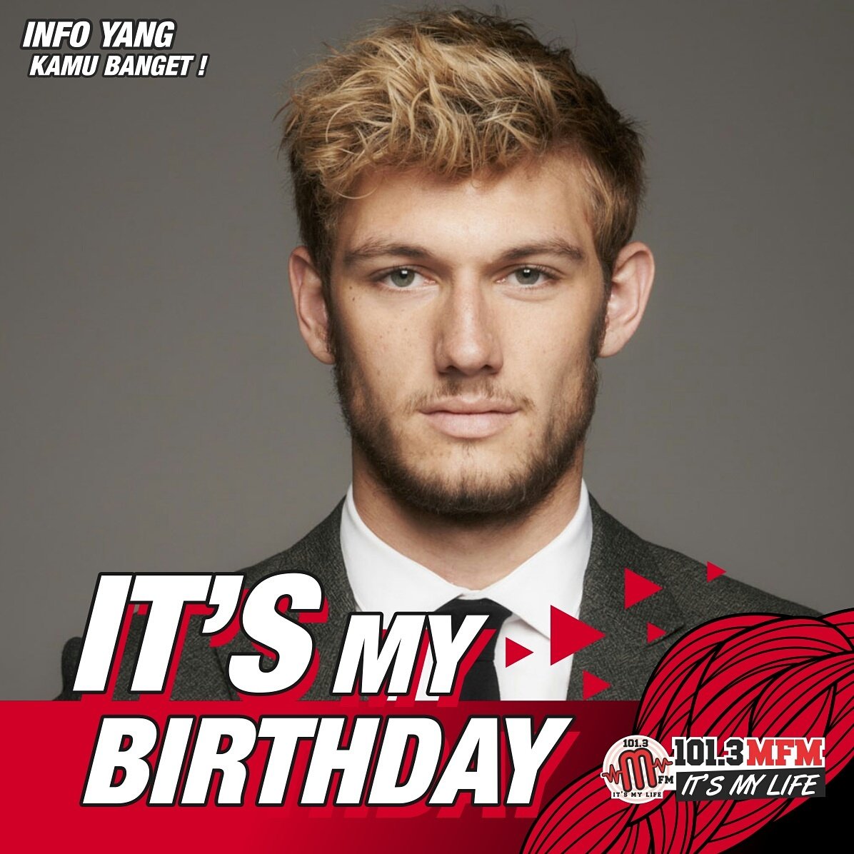 Happy birthday Alex pettyfer! 