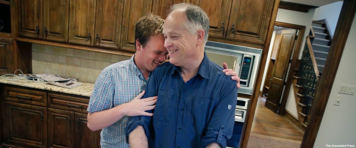 ABC's tweet photo. Innovative housing options emerging to help adults with autism find independence. https://t.co/Jne8OC5E98 https://t.co/U4o0Veey0T