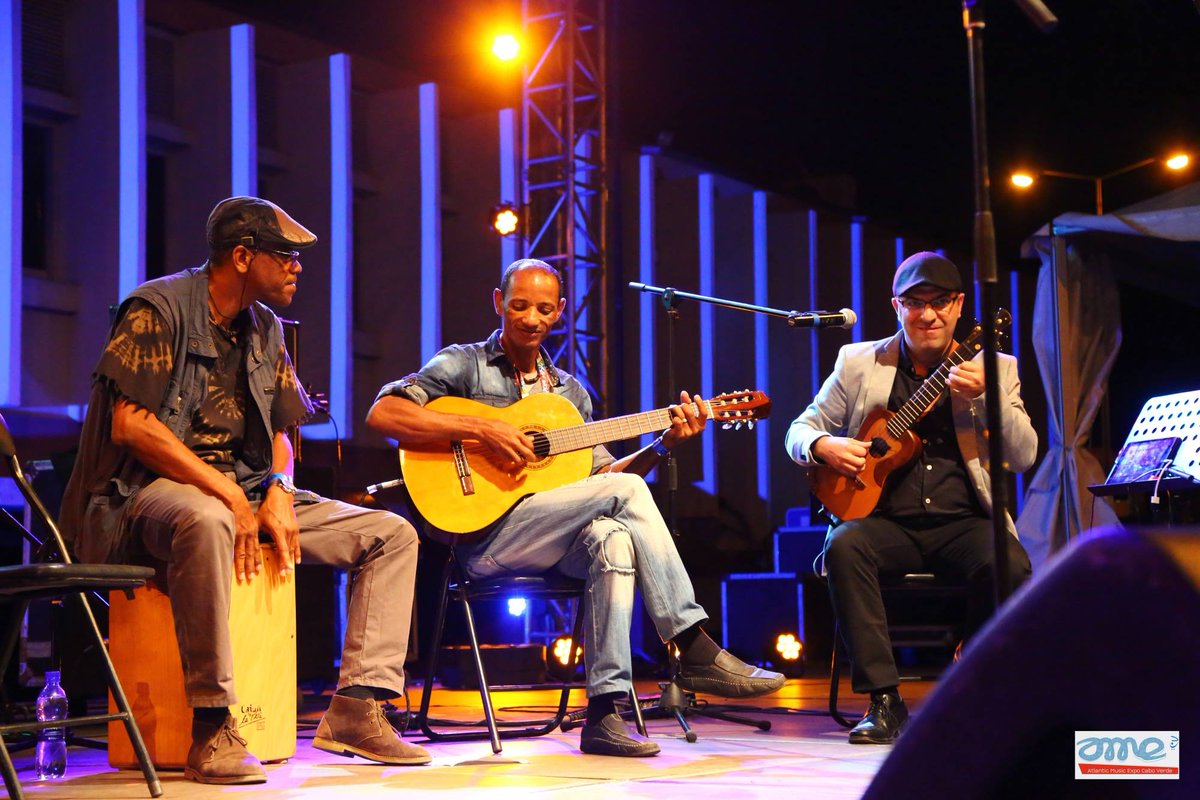 En quatre ans, l'<a href="/AtlanticMusExpo/">Atlantic Music Expo</a> s’est imposé comme un des rdv majeurs de la musique, d’Afrique et d’ailleurs → bit.ly/2oXEe1N