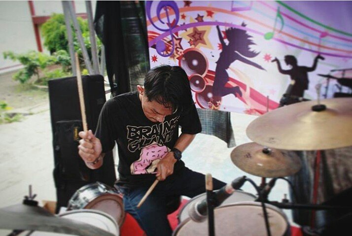 BrainsGland//BRNGLND tweet media