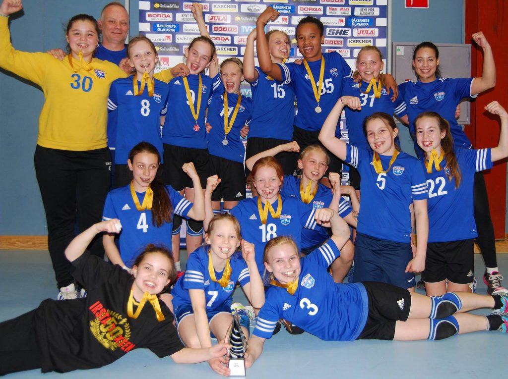 PLAY: Se alla finaler från IrstaBlixten - handbollskanalen.se/ungdom/play-se…