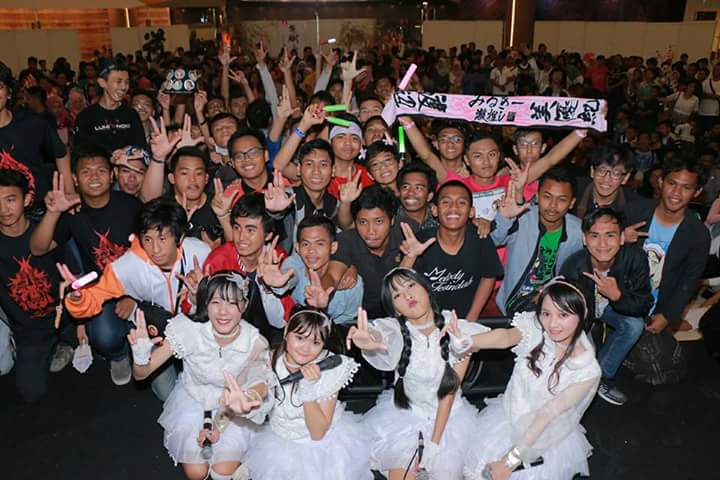 iuvweb3's tweet photo. Otsukare Sakura Matsuri><💕 https://t.co/He6YTYXBFu