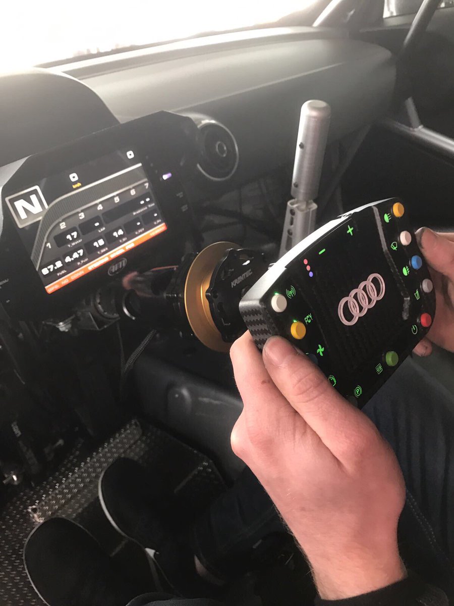 Ik mis iets ronds...maar nu is het wel net een computerspelletje...