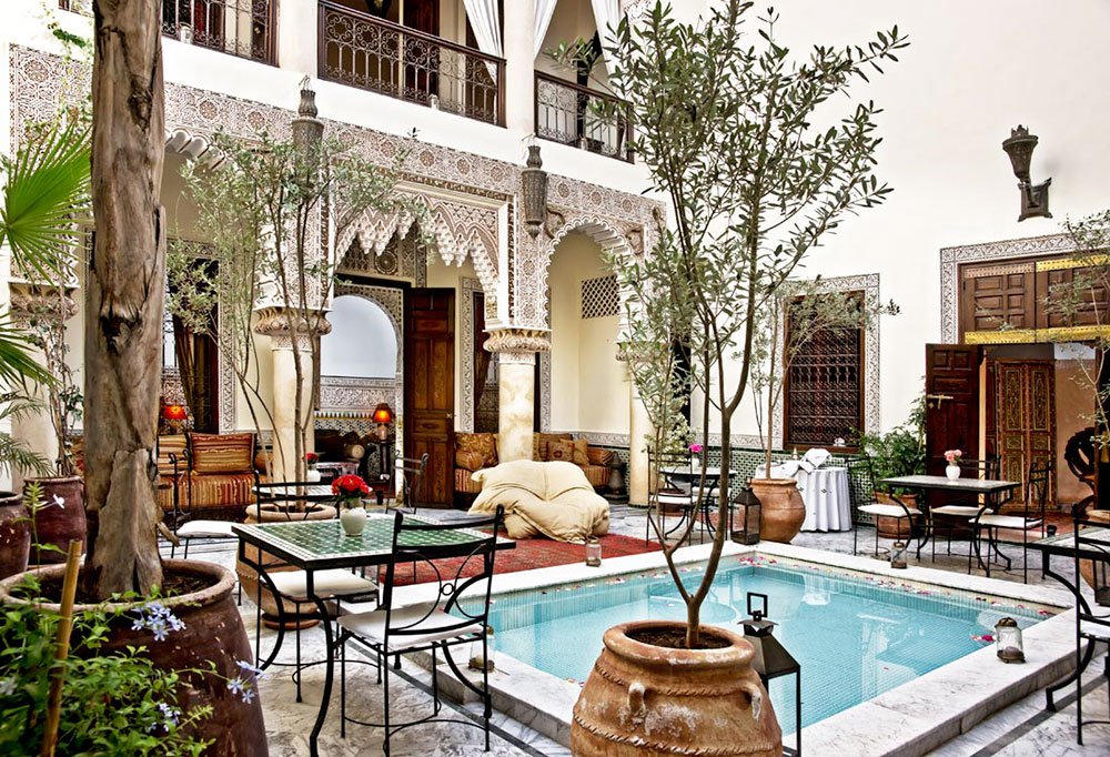 Besoin d'un grand bol d'air pour #Paques ? Retrouvez dans cet article 5 destinations pour un #weekend au soleil ! ☀️ monpetitbikini.com/blog/voyages/5…