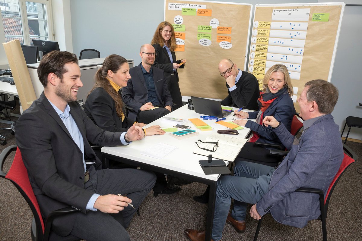 campaigningCH's tweet photo. Werde Teil unseres Change-Teams und berate Kunden zu #ChangeCom und interne Kommunikation: https://t.co/VVTGfMZTFW #Jobs #JobZürich https://t.co/IxdQBP1cqp