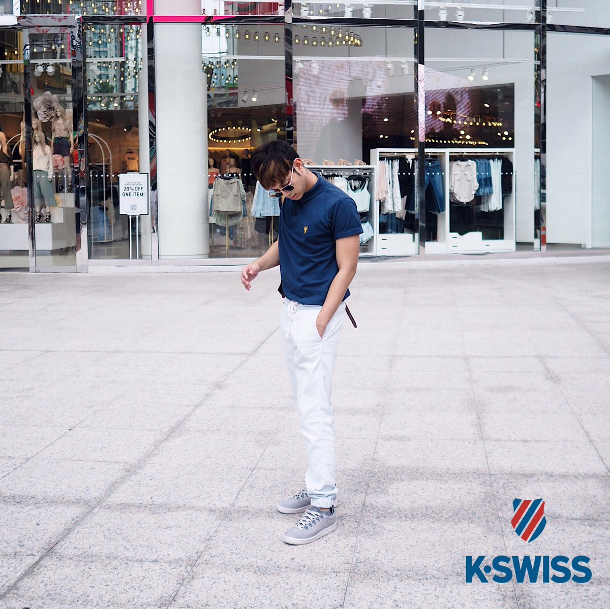 NightPhoomin's tweet image. ทริปกัวลาลัมเปอร์ ไนท์ใส่รองเท้าของ @KSWISS รุ่น Classic 88 Sport หล่อเลยยย | Traveling with #kswiss #kswissthailand #kualalumpur #malaysia
