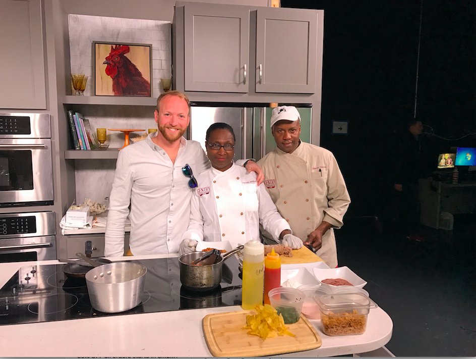We had such a fun time of @LowcountryLive this morning. #craftcocktails and #chickenup with @chefmarvinwoods  and @GullahCuisine  #tv #abc