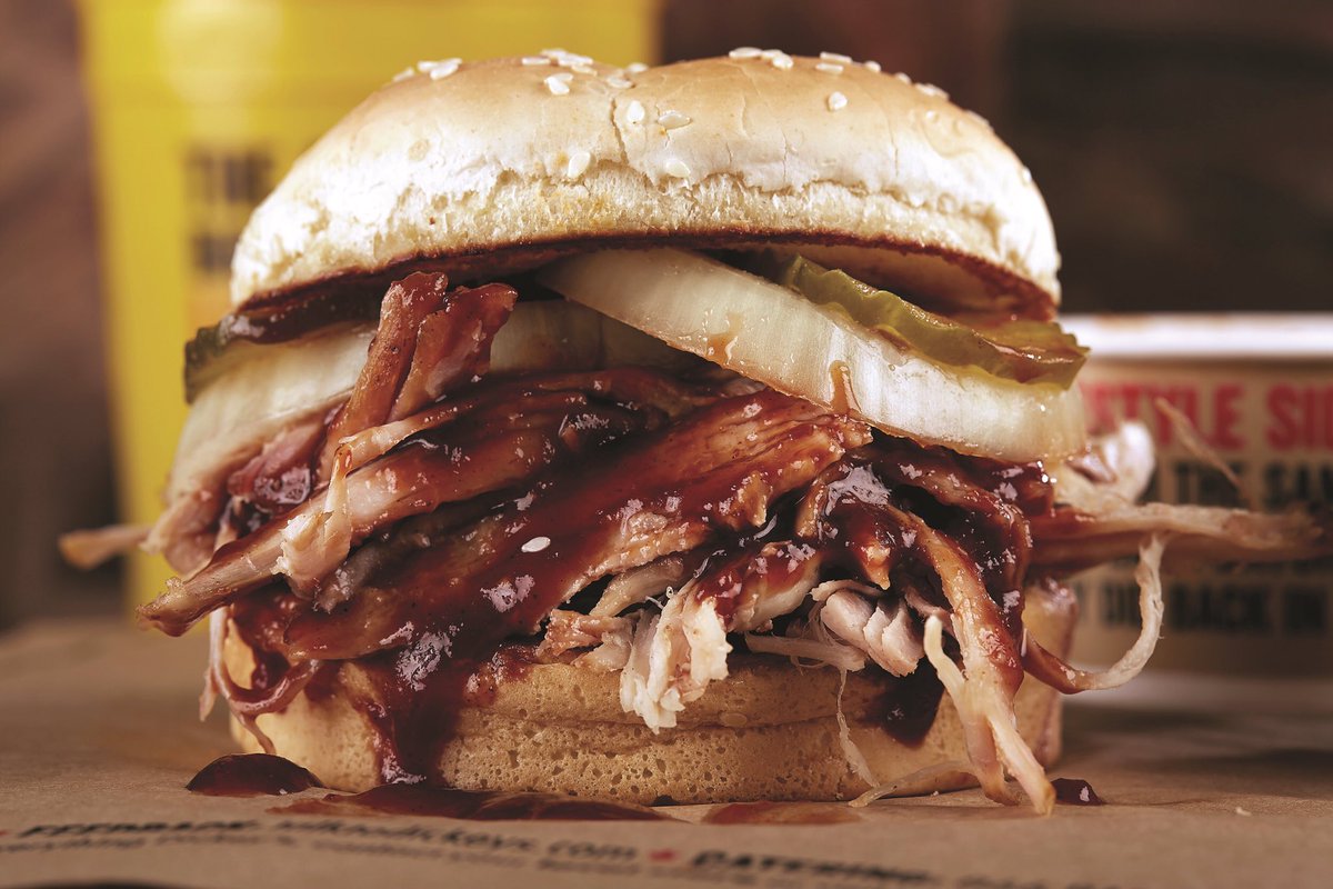 DickeysBarbecue(LBK) tweet media