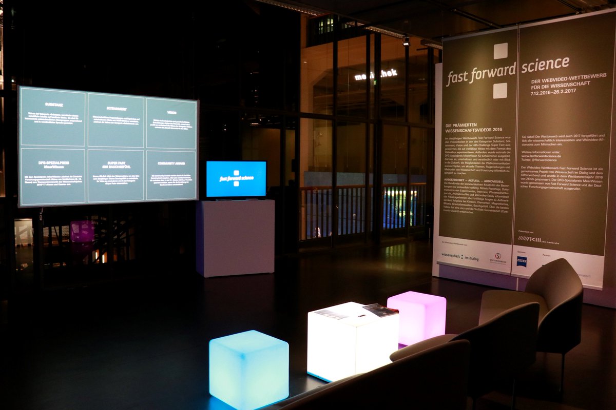 fforwardscience's tweet photo. Euch bleiben noch 5 Tage bis Ende April, um sich die Gewinnervideos von #ffs16 im @zkmkarlsruhe anzusehen.Auf gehts! https://t.co/XELt0wCEFw https://t.co/Ng927HvofB