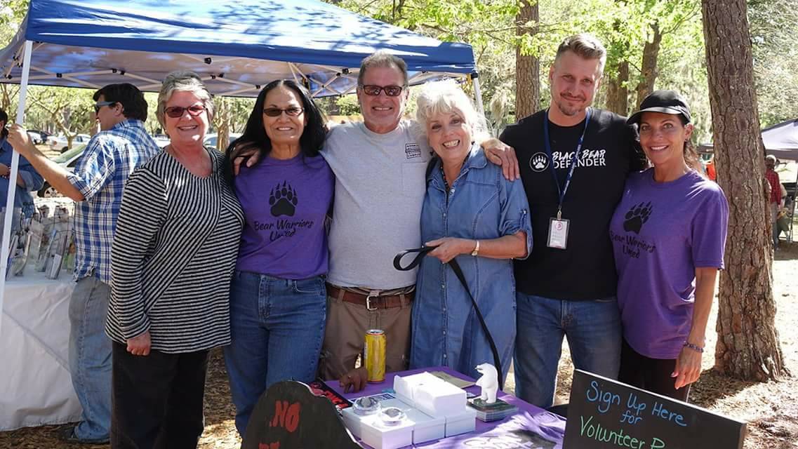 oneprotestinc's tweet photo. Busy weekend! We had a great time at the first annual VegFest in Gainesville. We spoke to lots of bear defenders! #saveflbears https://t.co/vMEl93XTXa