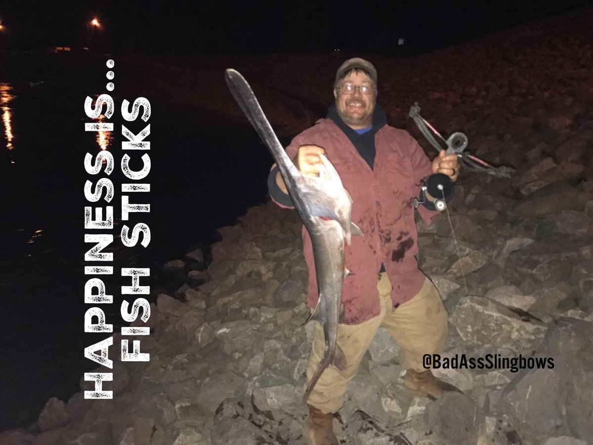 BadAssSlingbows's tweet photo. First paddlefish of the year for Sam! #slingbow #slingbowfishing #magnumslingbow #badassslingbows #samwood #samwoodoutdoors https://t.co/DfpXuLYkQe