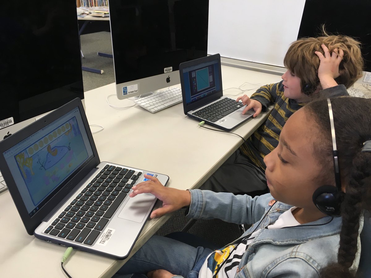 mes_rockets's tweet photo. #wififails couldn't stop 2Sz today! First time in #googleclassroom and fun with a #geometryhypderdoc https://t.co/yqfqeHiaVN