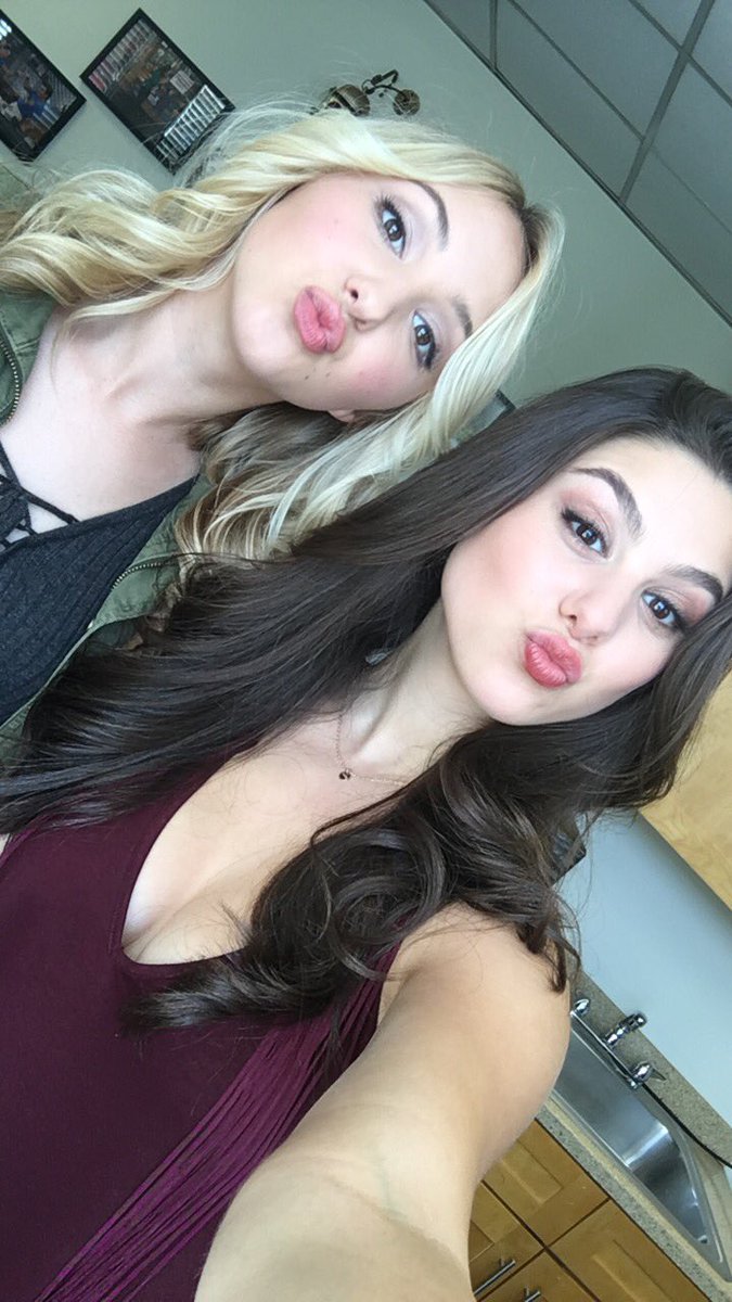 kirakosarin's tweet photo. To the Cherry to my Phoebe, the Rachel to my Monica, my best friend. Happy birthday @audreywhitby. I love you to the moon and back. ❤️ https://t.co/MxG2jqzpjZ