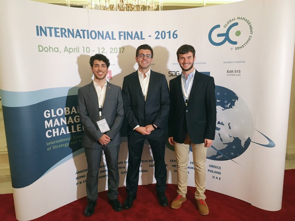 GMC_Spain's tweet photo. Nuestra delegación ya está en #Doha, lista para alzarse con la victoria en la Final Internacional de #WorldGMC
¡¡Mucha suerte chicos!! https://t.co/ygxTu7Z6wa