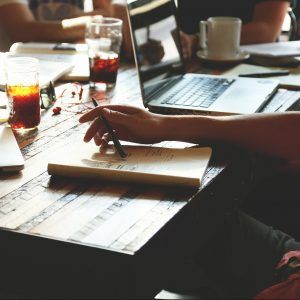 thehrgoddess's tweet photo. MT @beckyrbnsn: I got some useful ideas for #leading where #bias is present from this post https://t.co/6iMf0edr1s https://t.co/RDpGJaa6io
