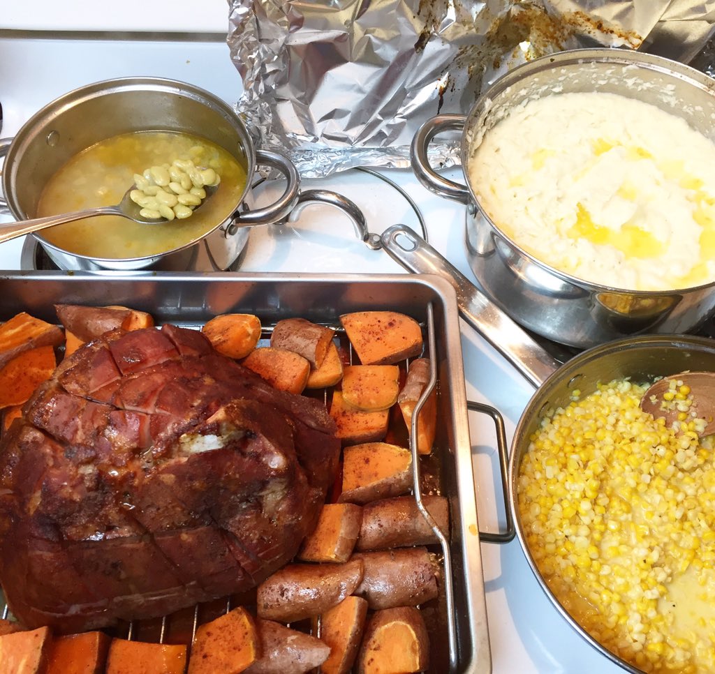 Sarah B. Forbess tweet media