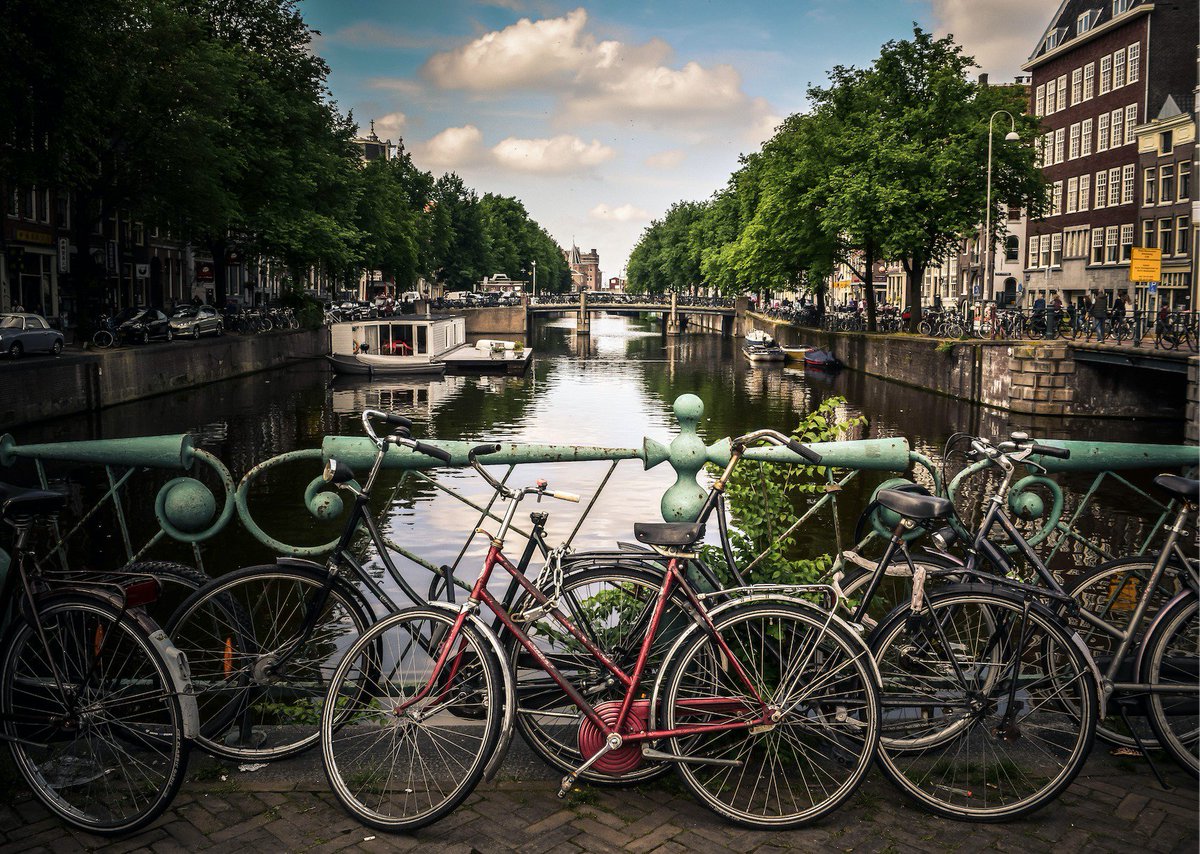veilletourisme's tweet photo. Étude sur les meilleures pratiques de mise en marché des destinations #cyclotourisme https://t.co/TiZGJxqTtd via @TourismExpress https://t.co/y0yMi7wbfT