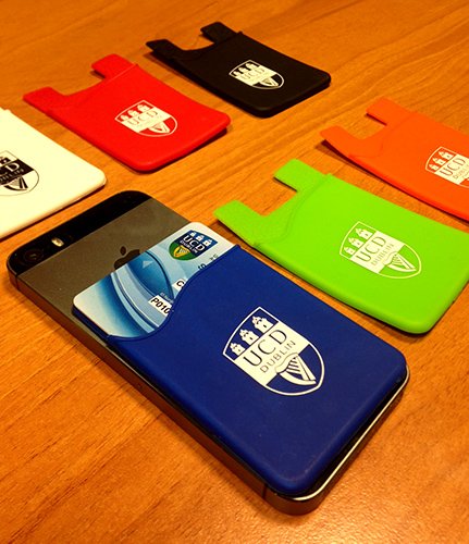 Card holders to give to new students or part of a conference pack. Personalise it with the name of your program under the crest!👩‍🎓👨‍🎓