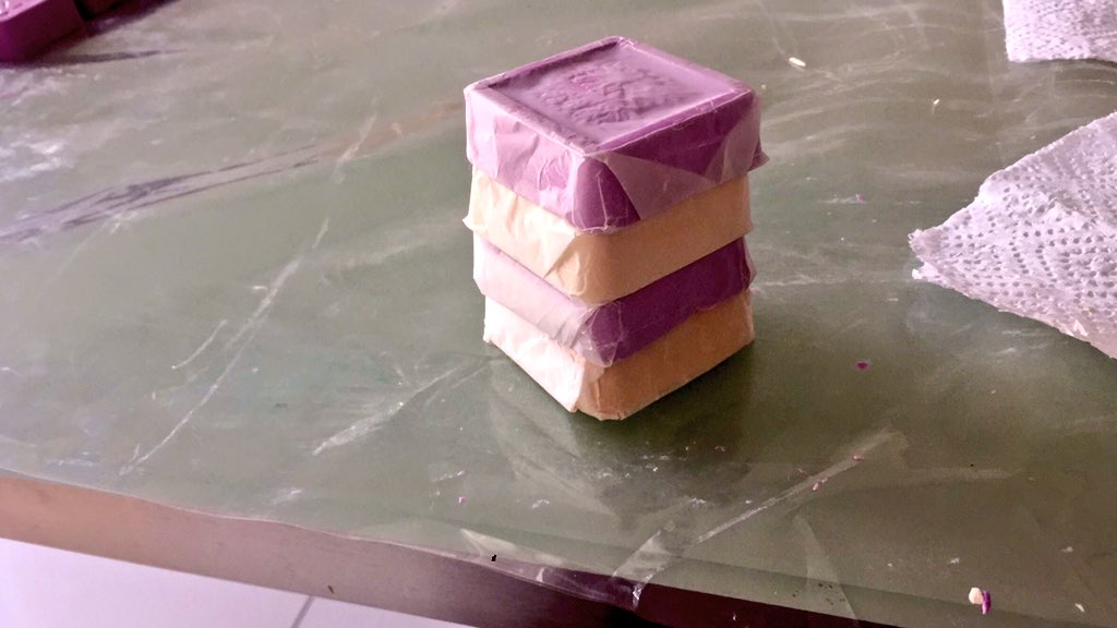 balienhle's tweet photo. Homemade and handcrafted lavender and oatmeal soaps by Mbalibella #MondayMotivation supportlocalbusiness https://t.co/UBj5DM3vJL