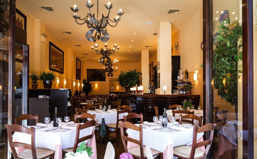 Rosanna chair.
Osteria Laguna Restaurant 
#newyork #ellerosedie #manzano #restaurant #Food #MadeInItaly #chair #design #architecture
