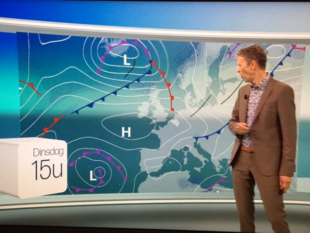 3d2e's tweet image. VRT Belgium OnAir. Complex project with Vizrt Weather, Mosart, Virtual Studio, Pilot and Avid iNews integrated