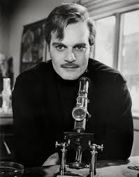 HAPPY BIRTHDAY 

Omar Sharif 4/10/1932 - 7/10/2015 