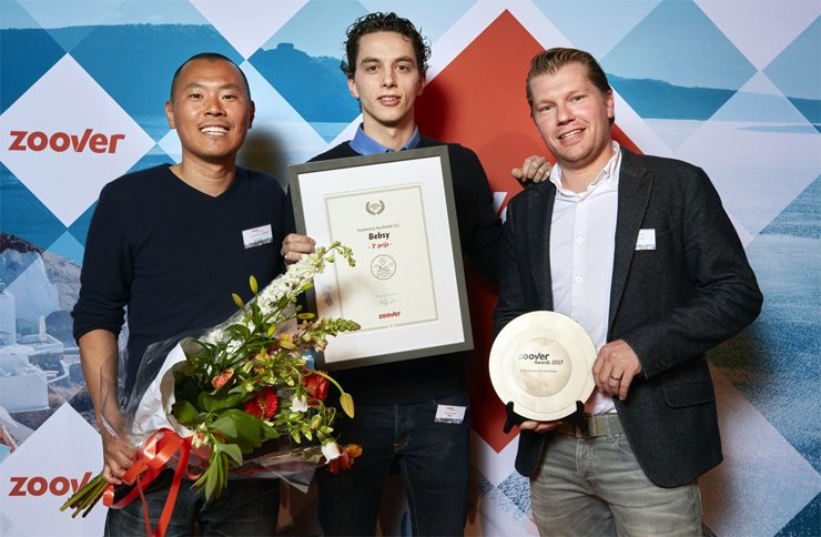 jouwaanbieding's tweet photo. Gefeliciteerd! Bebsy wint Zoover Award 2017 - https://t.co/DMnlKtblLD @bebsynl @Zoover #travel https://t.co/7mp5KDWvzr