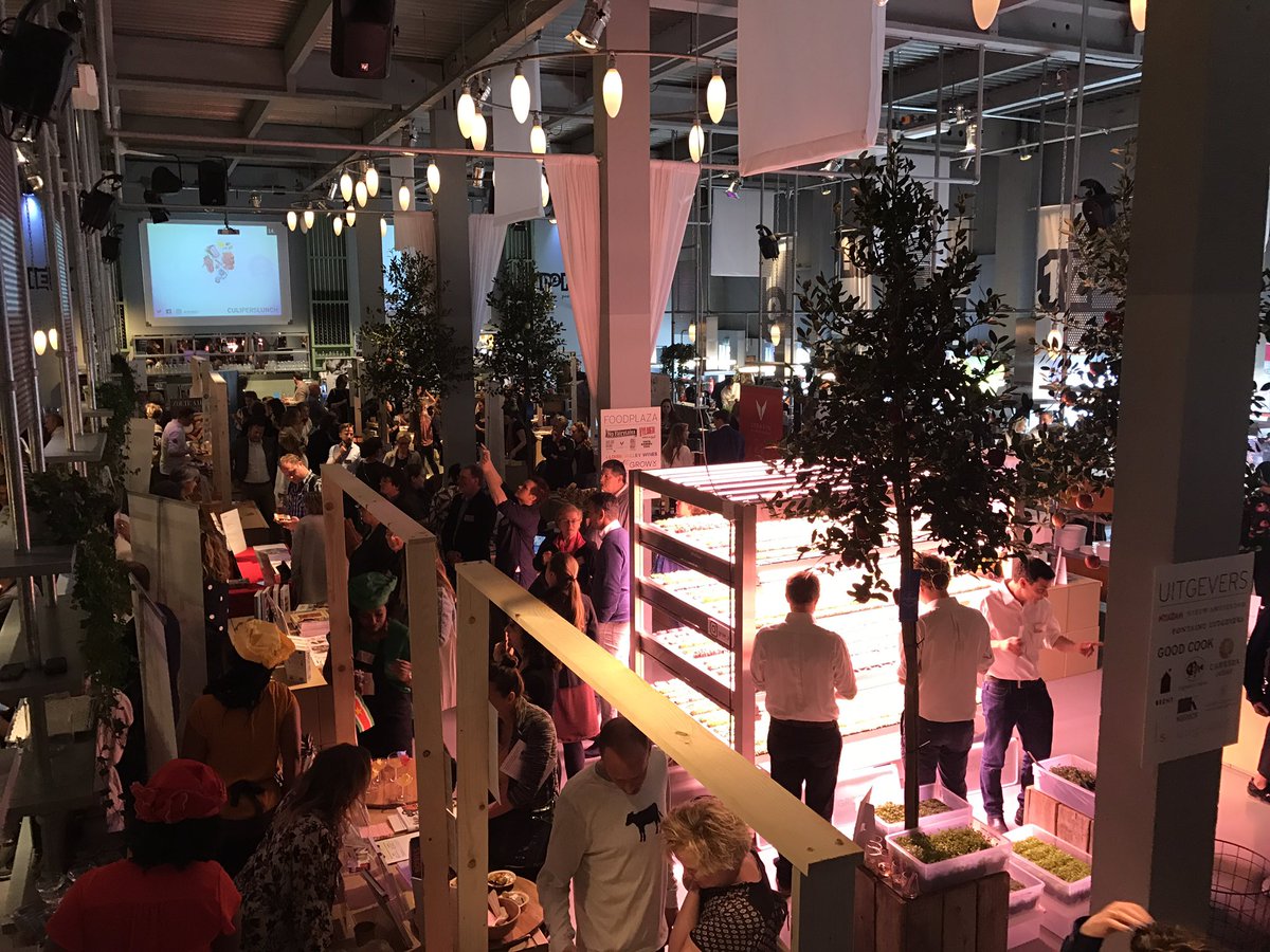 PitchPR_NL's tweet photo. Culiperslunch 2017 #Amsterdam #CPL2017 150 food journalists at de @Kookfabriek #tasty #culi #foodie #wines https://t.co/LiQCHy2Ee8