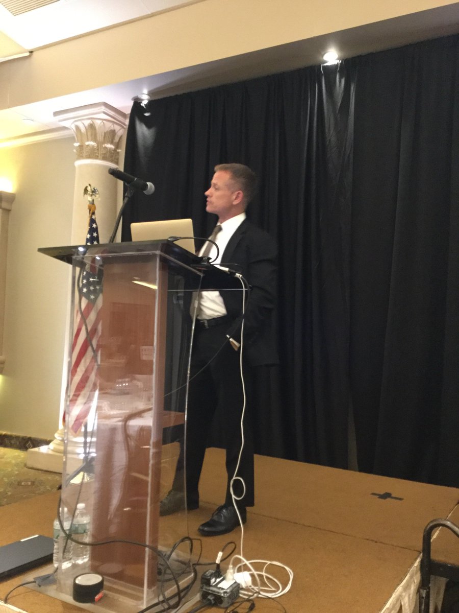 Lena Garafalo tweet media