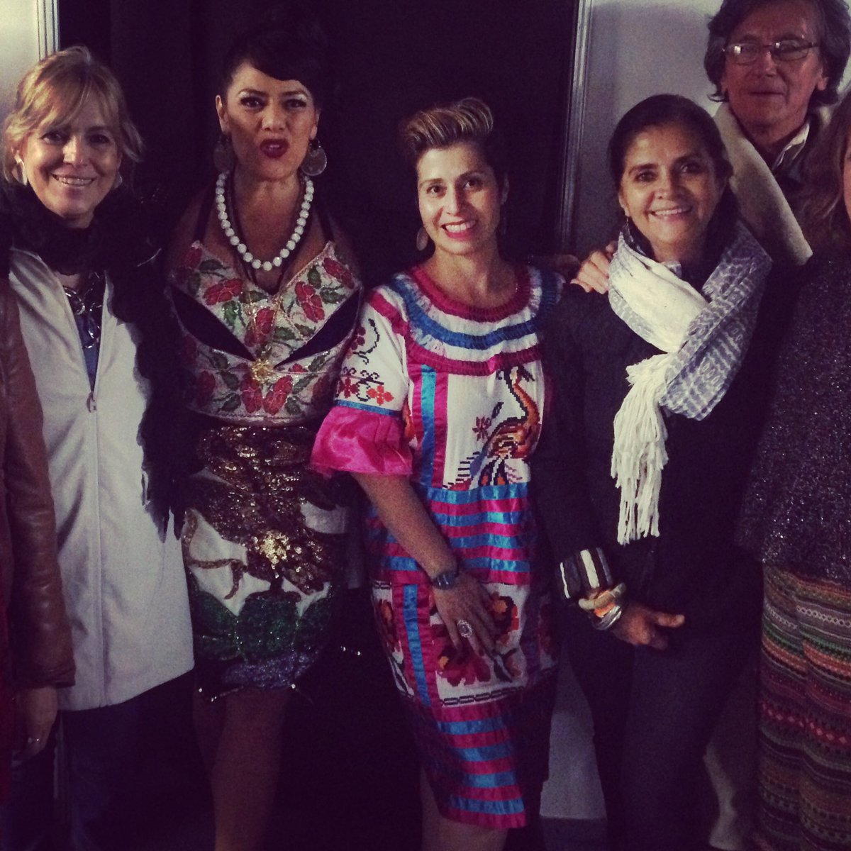 lalanoguera's tweet photo. Compartiendo el fin de semana con #marcelataboada y @liladowns  #feriadepuebla #puebla https://t.co/UqsSWlwGSY